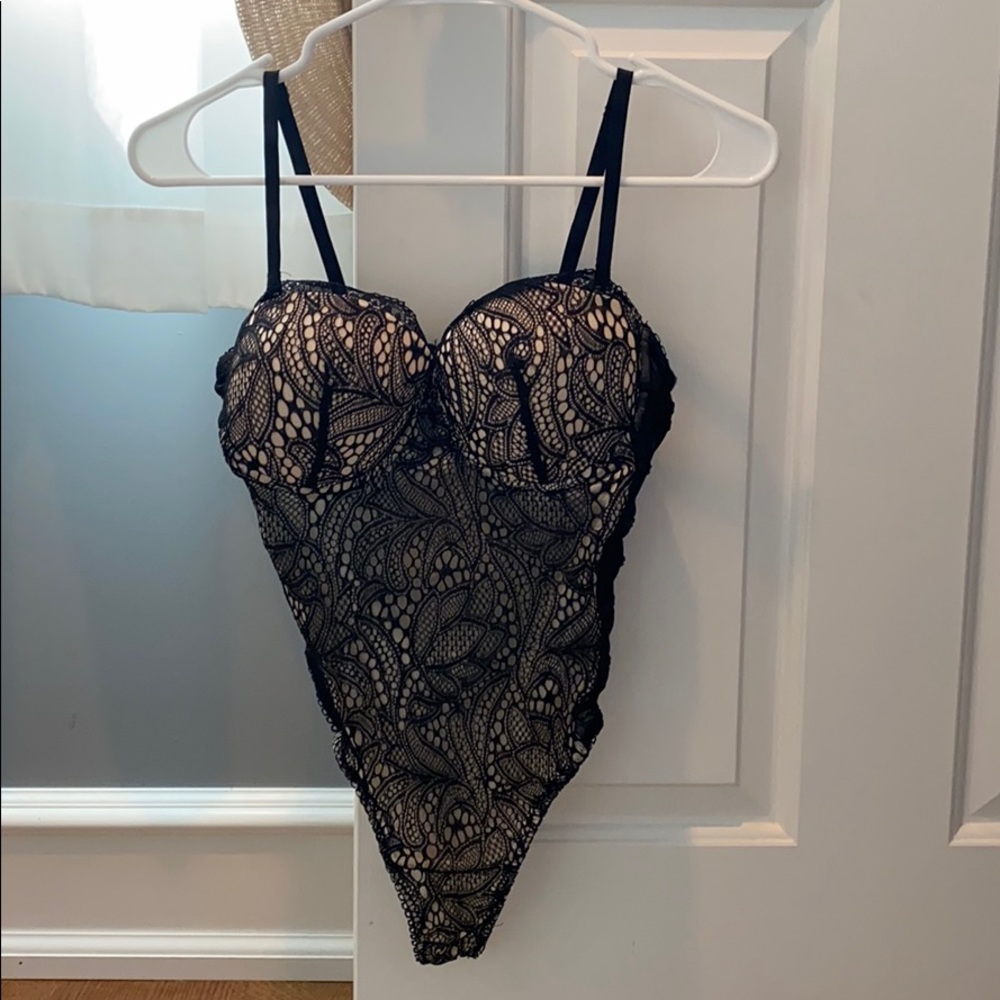 Black and cream lace body suit